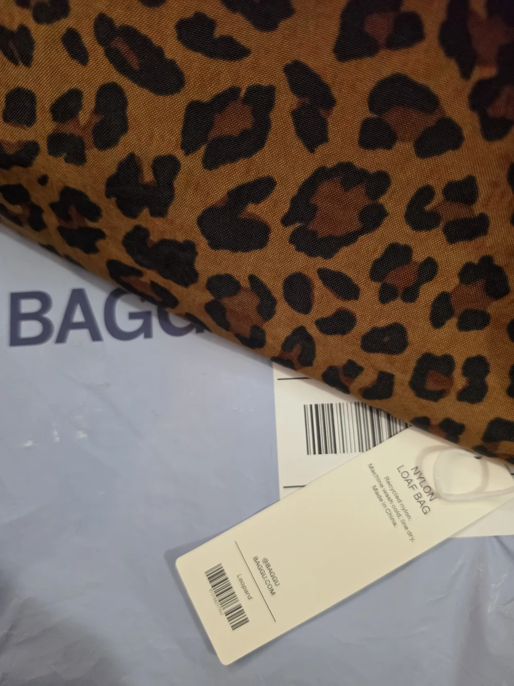 Baggu Nylon Loaf Shoulder Bag - Leopard